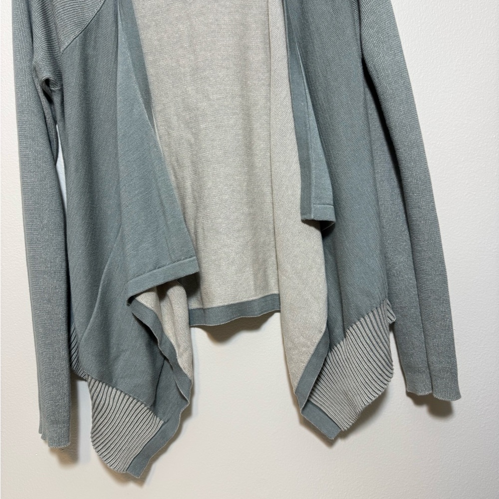 Cabi Open Front Drape Sage Green Cardigan Sweater Medium - Picture 2 of 7
